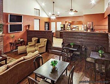 Hawthorn Suites By Wyndham גרינוויל מסעדה תמונה
